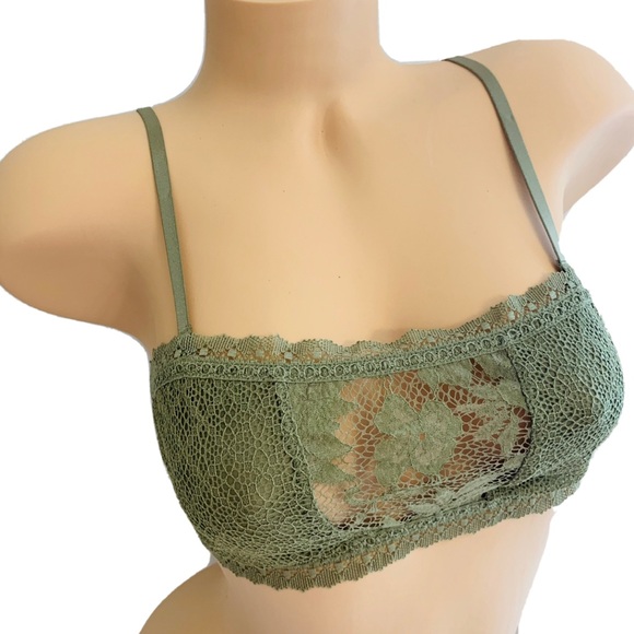 Victoria’s Secret Bra Bralette Strapless Medium 3 PC - Picture 2 of 5